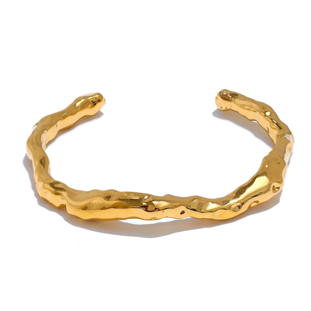 Bella Cuff