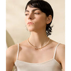 Claire Pearls Necklace