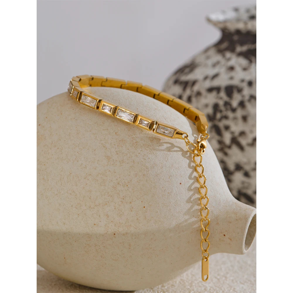 Claire Chain Zirconia Bracelet