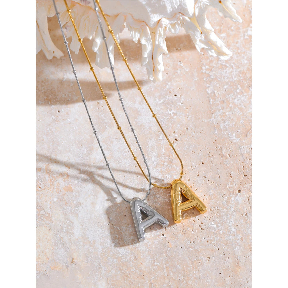 Initial pendant