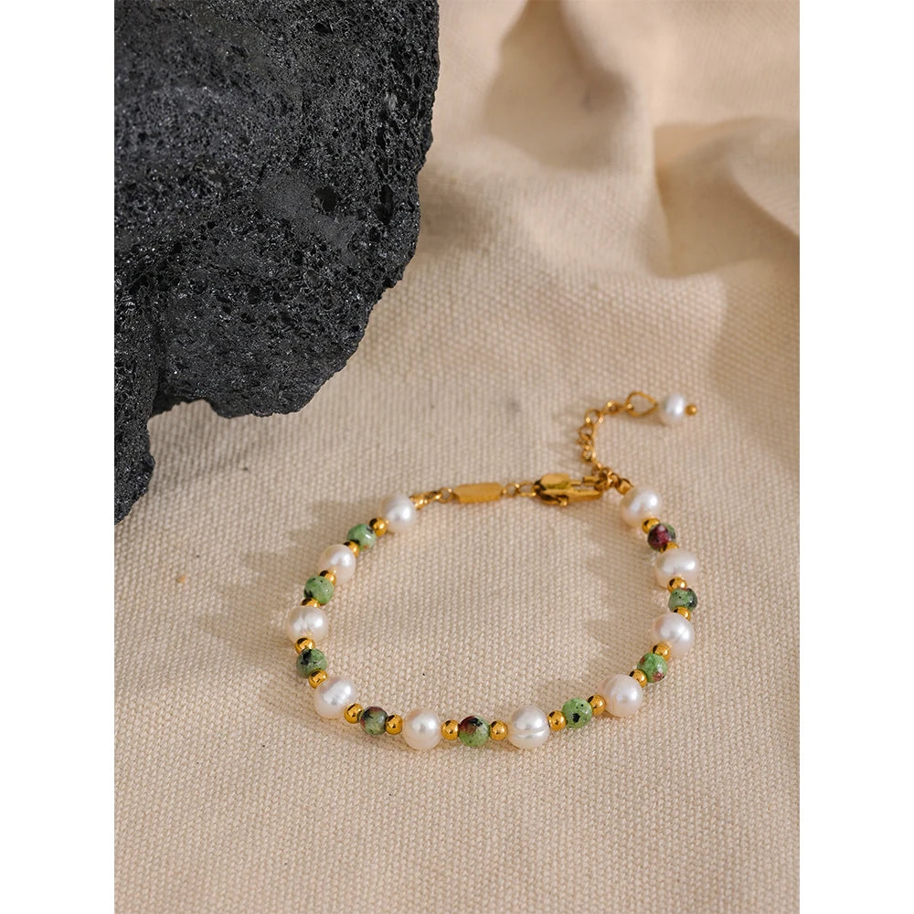 Sally Pearls Charm Bracelet