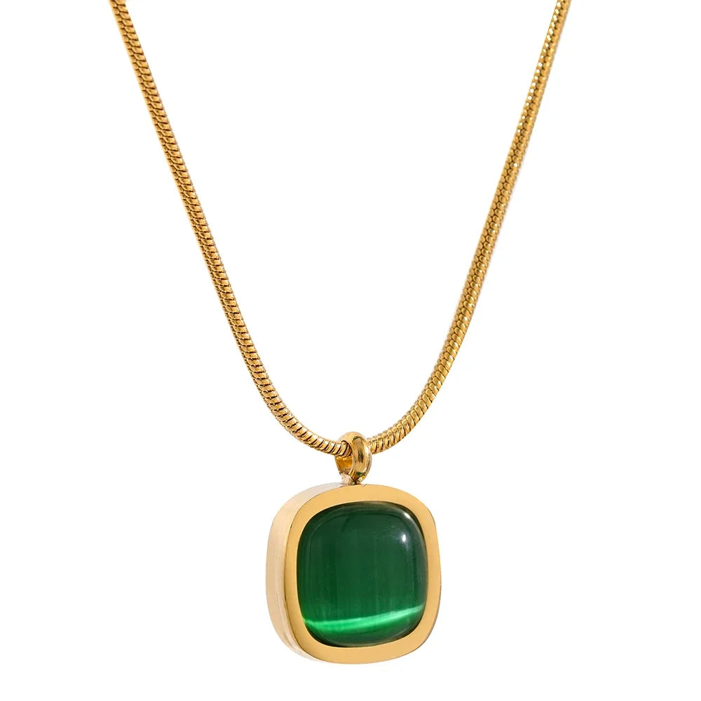 Daisy Square Stone Pendant