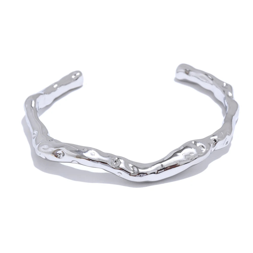 Bella Cuff