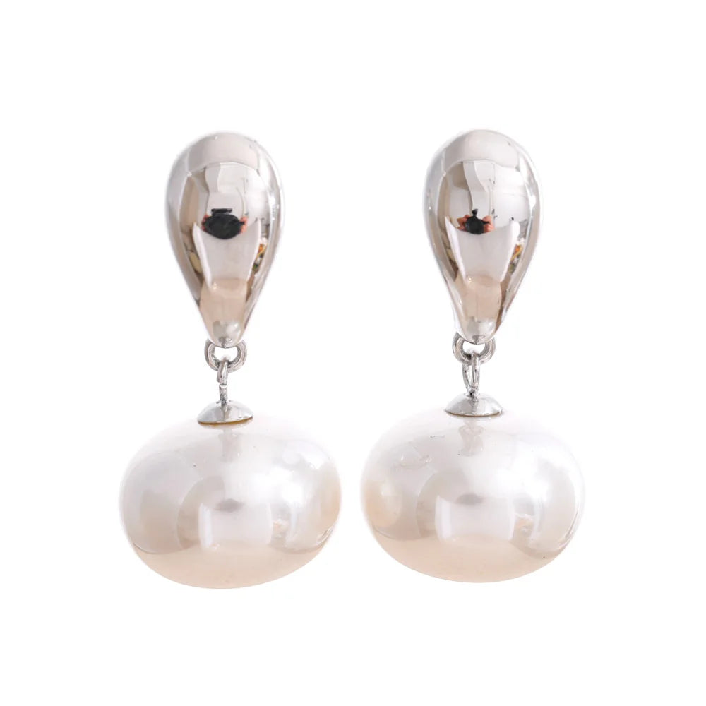 Claire Drop Pearls