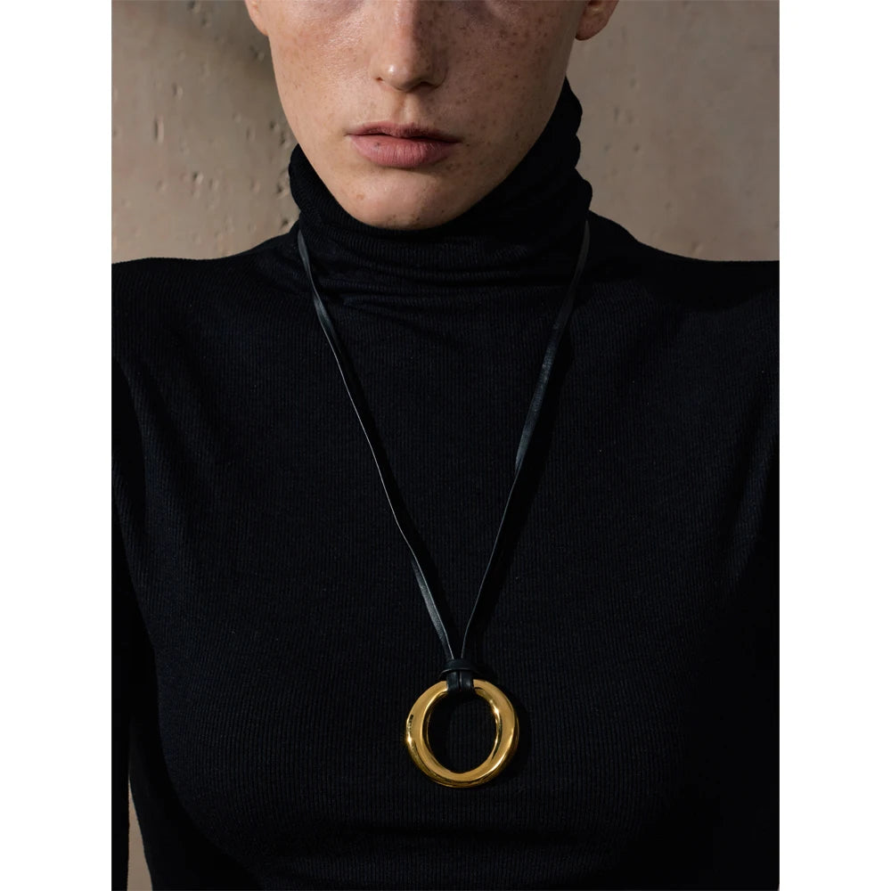 Lexi Leather Round Necklace